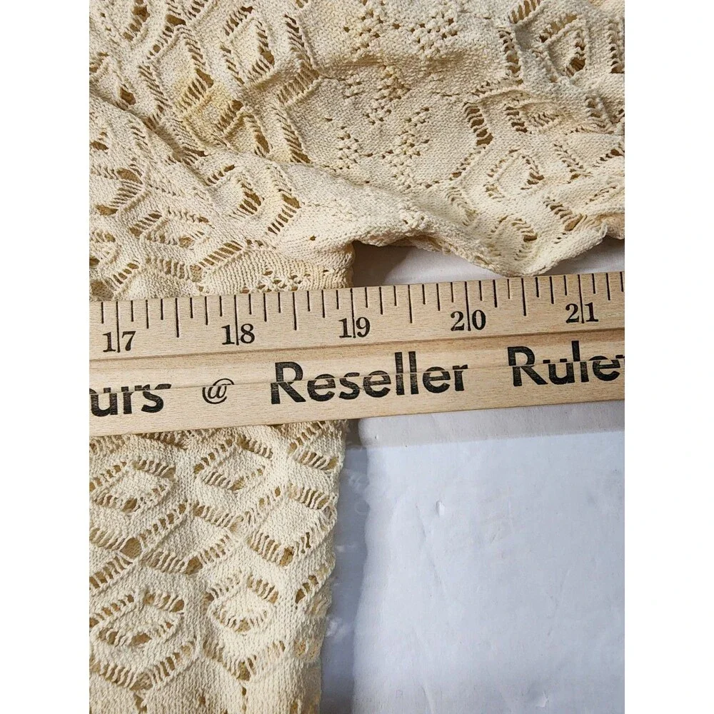 Zara Crochet Off The Shoulder Blouse Womens Medium Beige Textured Lace Overlay